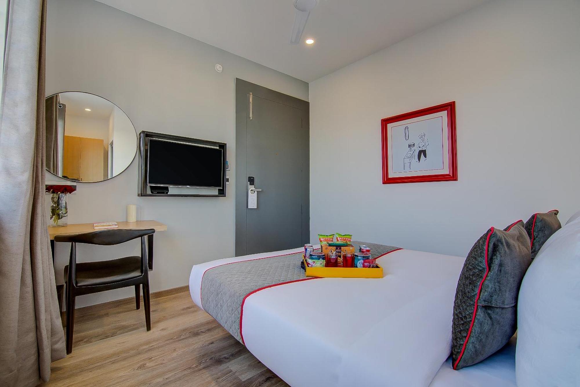 Super Townhouse Global Village Tech Park Near Kengeri Bus Terminal Metro Station Bengaluru Kültér fotó