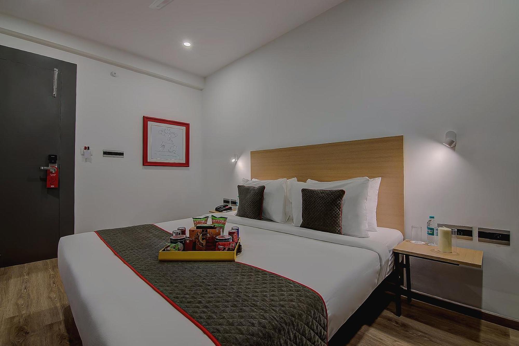 Super Townhouse Global Village Tech Park Near Kengeri Bus Terminal Metro Station Bengaluru Kültér fotó